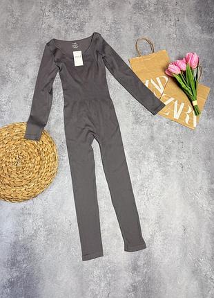 Безшовний комбінезон