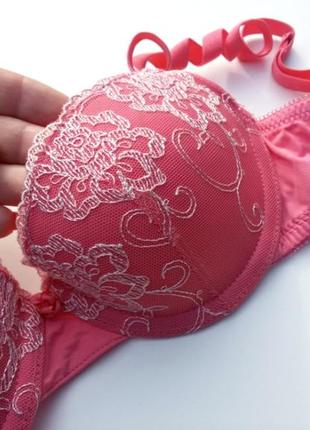 Лифчик, бюстгальтер