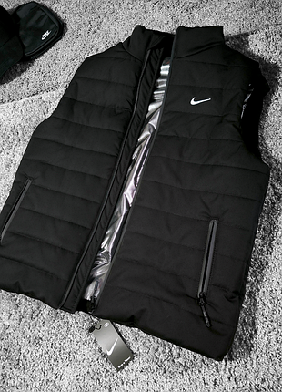 Топ мужская жилетка nike черная (воротник стойка)