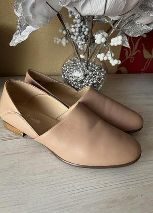 Жіночі туфлі clarks бежеві, шкіряні