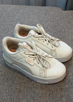 Кросівки жіночі puma білі