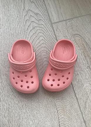 Босоніжки та сандалі для дітей crocs c5 рожеві, довжина устілки 13 см