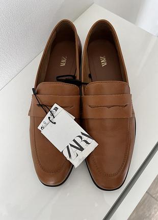 Шкіряні лофери zara, розмір 38, нові