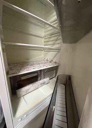 Холодильник indesit 2