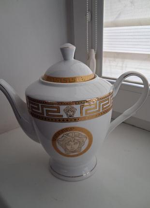 Фарфоровий чайник (заварник) у стилі versace медуза, 20 см