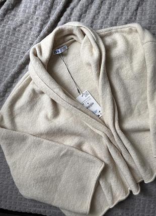 Жіночий кардиган zara молочний
