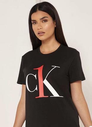 Футболка calvin klein