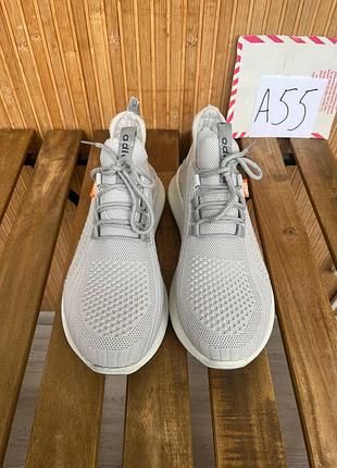 Кросівки adidas 2