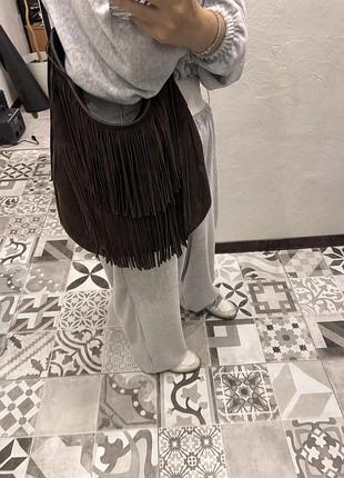 Шоколадна замшева сумка з бахромою в стилі boho