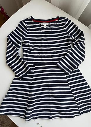 Сукня для дівчинки в смужку, 3-4 роки.оригінал фірми tommy hilfiger