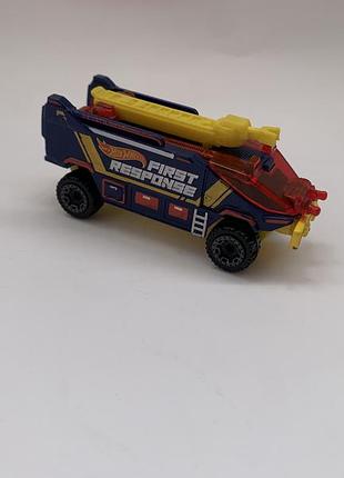 Машинки hot wheels 9
