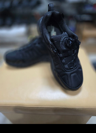 Кросівки від бренду merrell 4