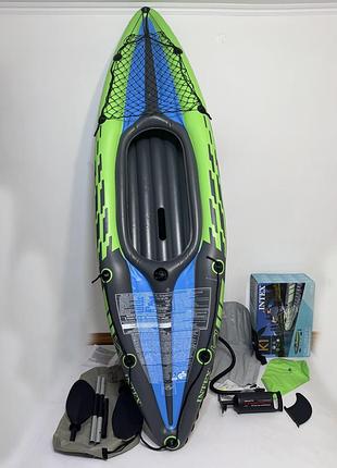 Надувной каяк intex challenger k1, 68305, байдарка, + комплект, как новый!
