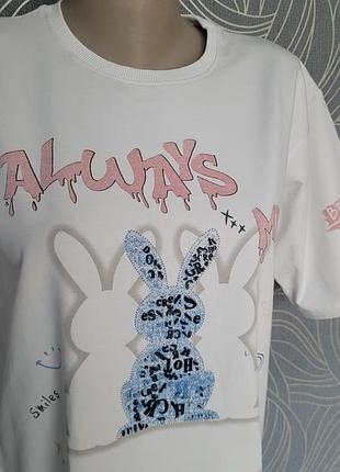 Котон зайчик 🐇 🐇 🐇 зайчик модна класна футболка, з боків розрізи
