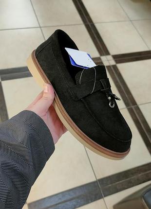 Туфли лоферы стильные женские тренд