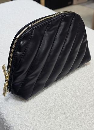 Оригинальная черная косметичка ysl yves saint laurent