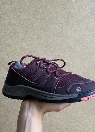 Трекінгові кросівки jack wolfskin wolf hiker low оригінал р.35