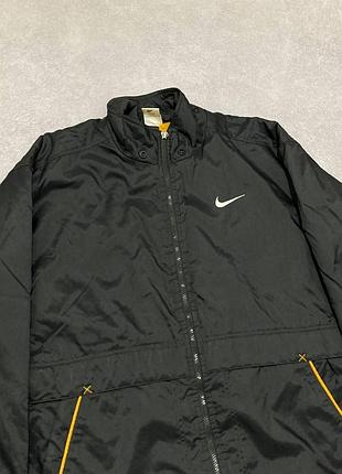 Винтажная курточка куртка nike vintage 90s oval swoosh с большим логотипом м 4