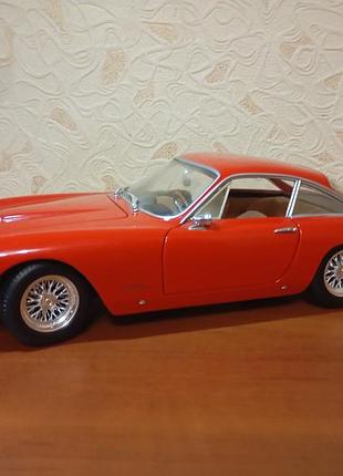 Модель ferrari 250 gt berlinetta lusso 1962 (1:18)
