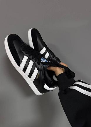 Кросівки adidas samba black / white sole