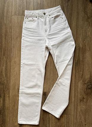 Жіночі джинси zara прямі білі 34 розмір