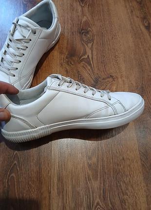 Продам чоловічі кросівки бренду pull bear 3