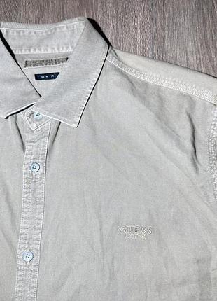 Чоловіча бавовняна сорочка guess est. 1981 оливковому відтінку із легким ефектом виварювання тканини, military style, розмір xl