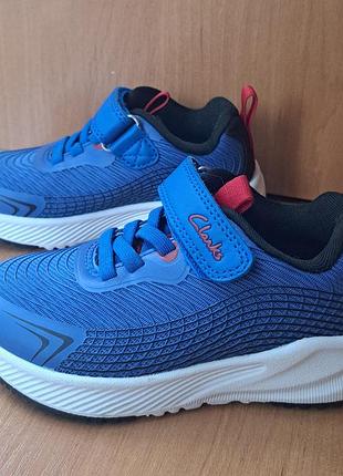 Кроссовки оригинальные clarks p24 4