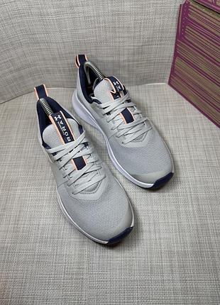 Оригинальные кроссовки under armour