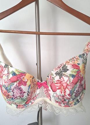 Гарний бюстгальтер від hunkemoller, d-e.