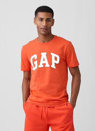 Мужская футболка gap с логотипом