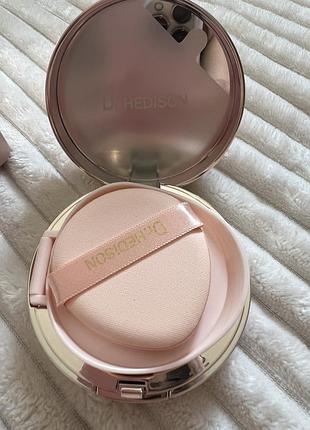 Кушoн  dr.hedison з aдaптaцією дo xoлoднoгo тoну + змінний блoк miracle cushion ivorу spf 50/pa+++