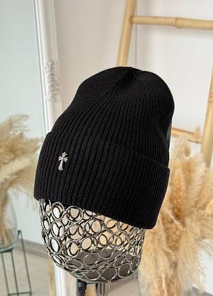 Женская демисезонная шапка лопатка из шерсти и кашемира chrome hearts черная