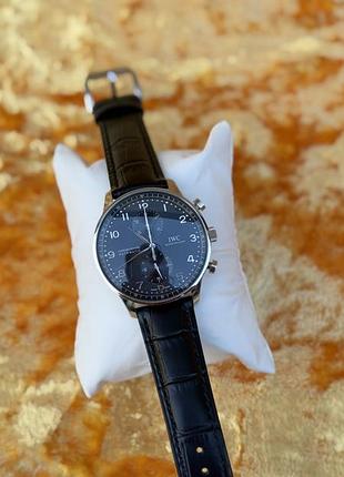 Годинник iwc portugieser chronograph featuring a classic black