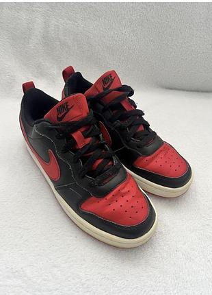 Кросівки  nike чорно-червоні, розмір 38, довжина устілки 24 см