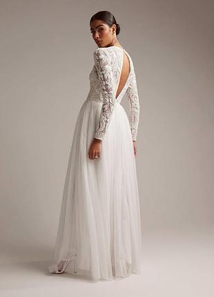 Розкішна весільна сукня asos design elizabeth розшита  елегантним бісерним ліфом