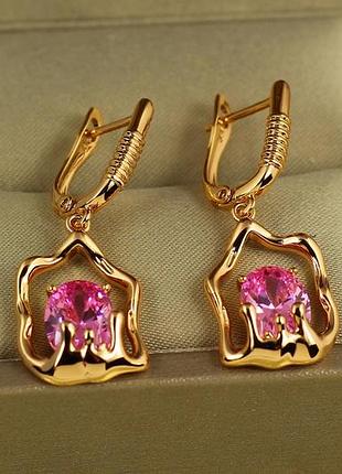 Серьги xuping jewelry подвески морфо с розовым камнем 3,5 см золотистые