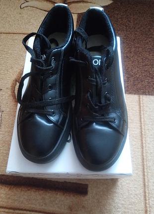 Зимние ботинки 39-40 разм