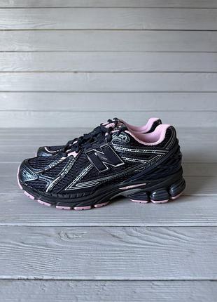 Оригінальні кросівки new balance 1906 5