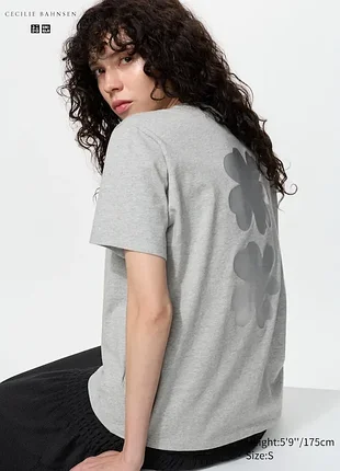Футболка uniqlo and cecilie bahnsen с графикой