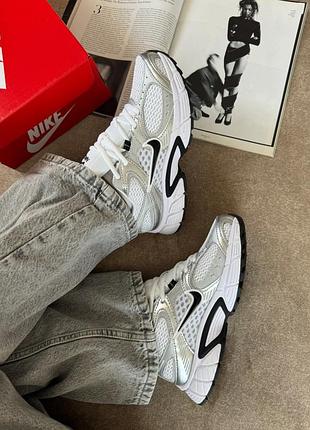 Nike zoom vomero 5 rnr white silver black 4