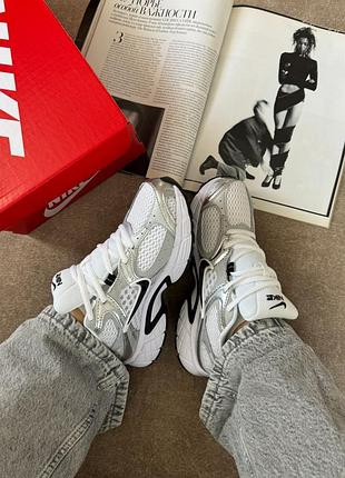 Nike zoom vomero 5 rnr white silver black 2