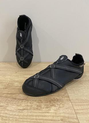 Жіночі балетки / кросівки reebok (для танців та фітнесу) — розмір 37.5 (устілка 24 см)