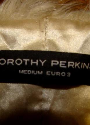 Меховая жилетка dorothy perkins ( р.medium/l/xl)5 фото