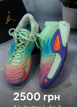 Кросівки чоловічі air jordan luka 3 м'ятно-фіолетові з помаранчевими деталями, розмір 42