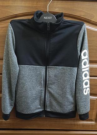 Спортивная кофта adidas на 9-10 лет