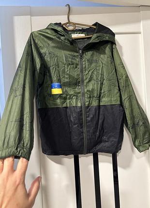 Вітрова на хлопчика від mango