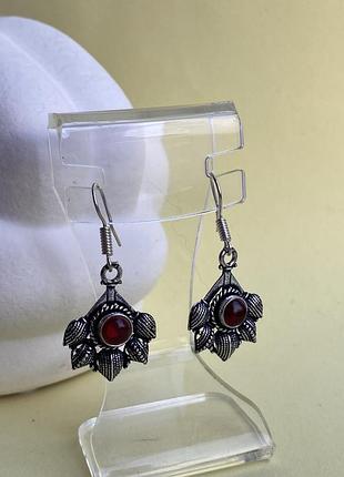 Сережки з каменем гранат коло натуральний сережки з гранатом кульчики гранатові в сріблі.індія.