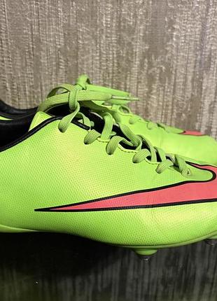 Бутси nike mercurial victory салатові з рожевим