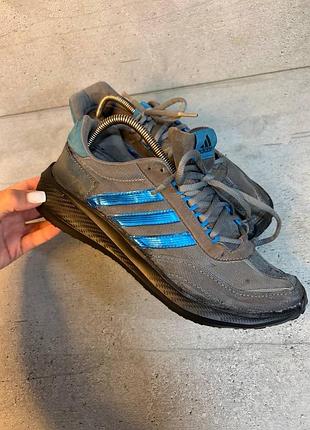 Оригінальні кросівки adidas